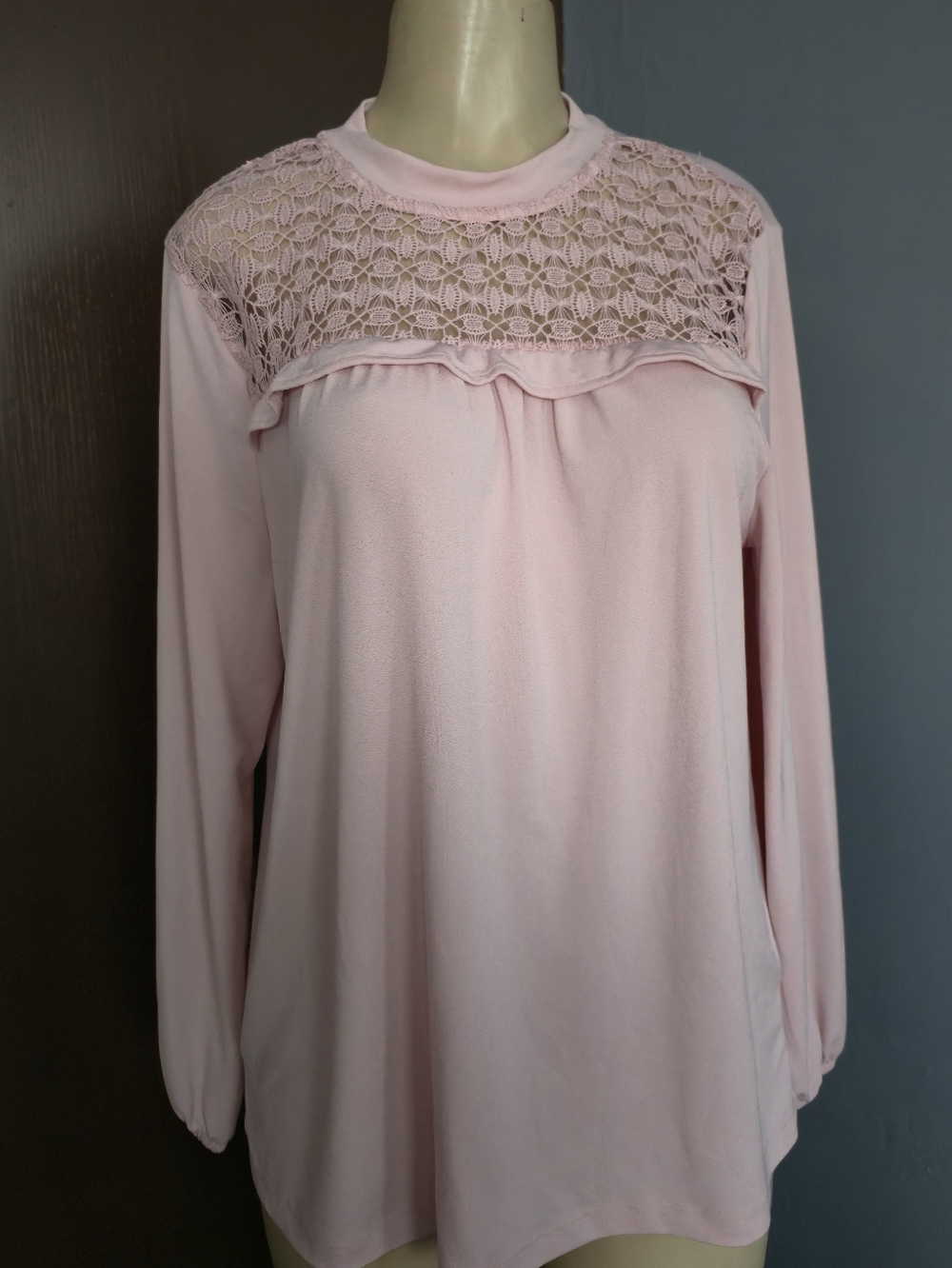 Massini Light Pink Lace Yoke Long Sleeve Top